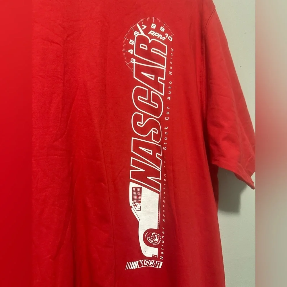 NASCAR Red Graohic Men's T-Shirt size XL - Picture 2 of 5